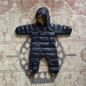 Patagonia Infant Hi-Loft Down Sweater Bunting